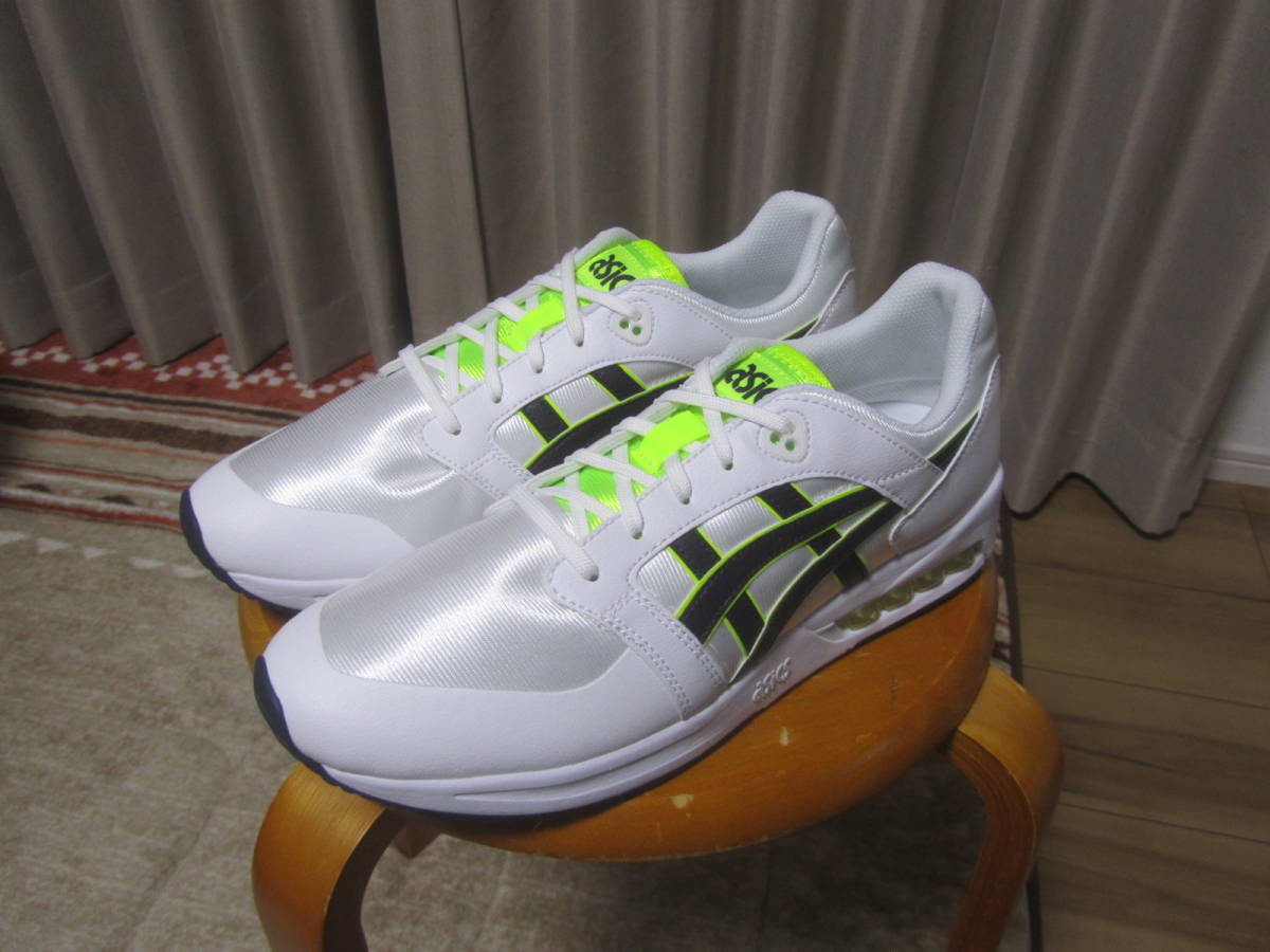 新品未使用・asics アシックス／GELSAGA SOU 軽量ランニングシューズ【28.0cm）ホワイト×ネイビー×黄緑