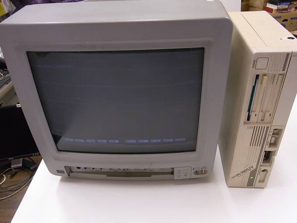 ジャンク Nec Pc 9801uv本体のみ 電源ok Fd読込ng E前 デスクトップ 売買されたオークション情報 Yahooの商品情報をアーカイブ公開 オークファン Aucfan Com