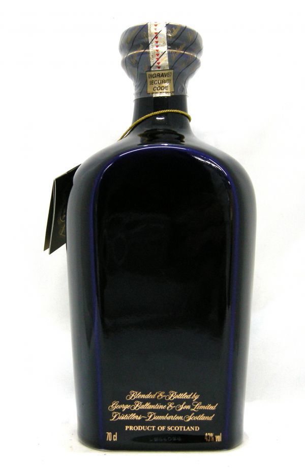 1000円スタート 酒 Ballantine's 21年 バランタイン 陶器ボトル 700ml 43% 1480g 未開栓 箱付 R831 バランタイン 21年 ウイスキー 古酒1000円スタートBallantine's 未開栓 高級酒