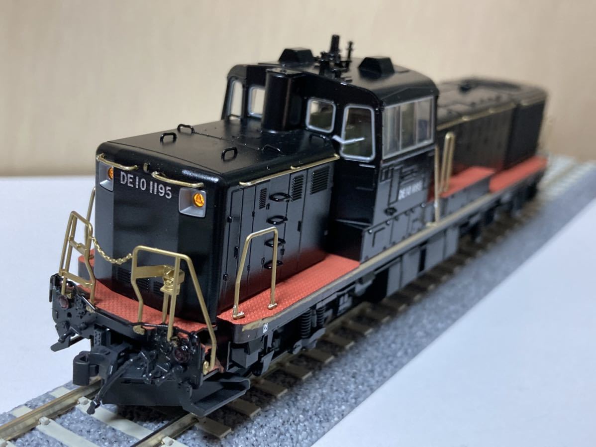 KATO DE10 九州色(1195号機・現行仕様) 1/80 HOゲージ 加工品 おもちゃ