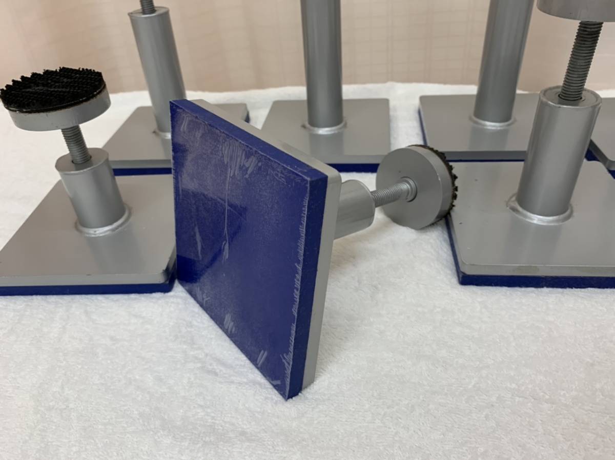 PRO CABLE製スピーカースタンド ソルボセインインシュレーター付き