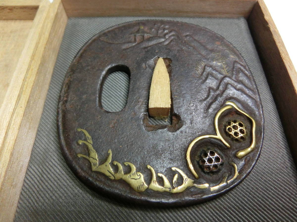 ⑥時代 鉄地 象嵌 鍔 縦79mm xvpbvx