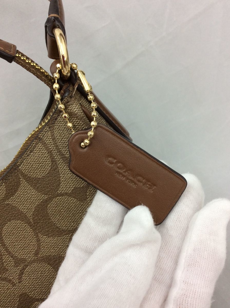 極美品 COACH ワンショルダーバッグ シグネチャー ロゴ金具 29209 極美