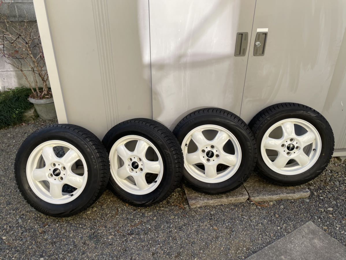MINI純正ホイール ブリザックVRX 175/65-15 2018年製 バリ溝 175 MINI純正ホイール ブリザックVRX 175/65-15 2018年製 バリ溝 175