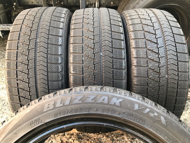値下げ中 215/45R17 ブリザックVRX ブリヂストン スタッドレスタイヤ 
