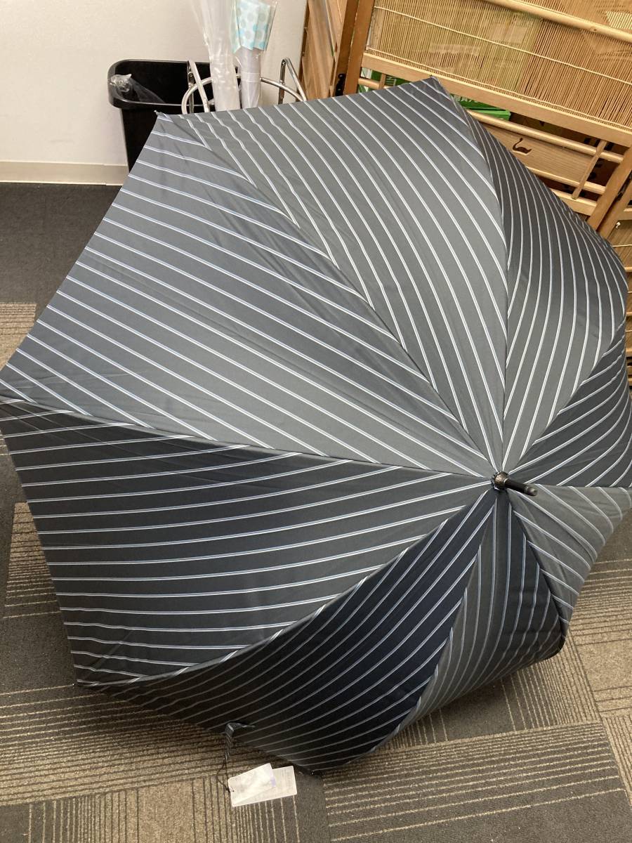 メンズ傘 Aurora オーロラ社 Borsalino ボルサリーノ社 共同開発耐風アンブレラ ストライプ柄 親骨 65 全長 約90 タグ付き 長 傘 売買されたオークション情報 Yahooの商品情報をアーカイブ公開 オークファン Aucfan Com