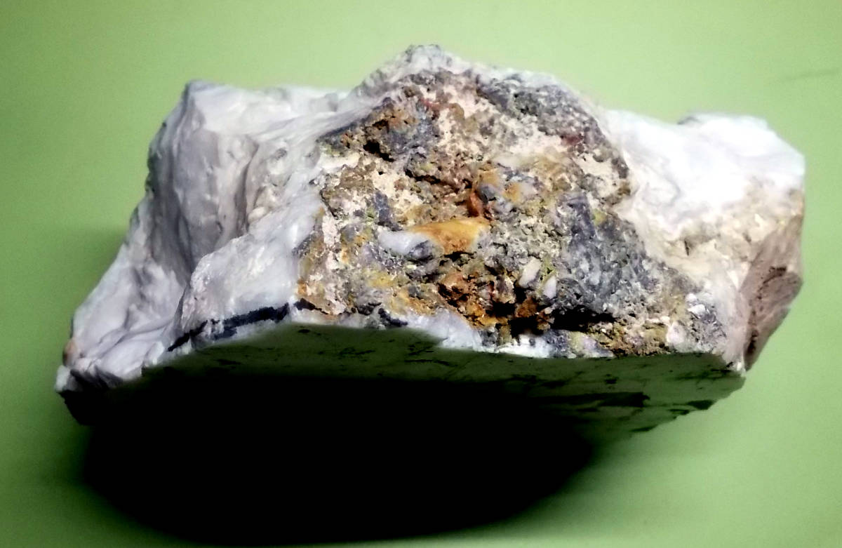 A6-03 | 置き物 置物 菱刈鉱山金鉱石(1個・約1.5～2kg未満) 菱刈鉱山