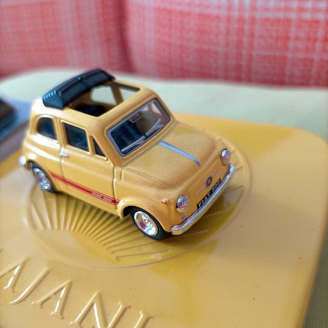 イタリア国旗 500ロゴ キーホルダー Fiat 買物