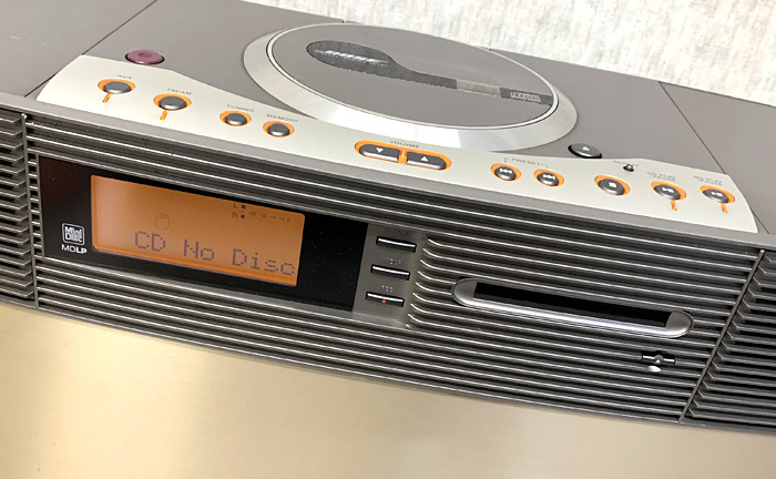 BOSE VIA CD・MD・ラジオコンポ □BOSE VIA Virtual Imaging Array CD/MDステレオ コンポ 付属品多数