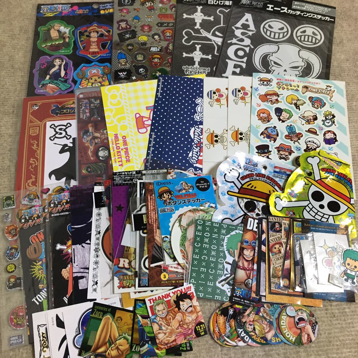 119 One Piece ステッカー75枚 フレークシール2個セット まとめて レア 限定品 特典 シール ワンピース アニメ ジャンプショップ 365日 One Piece 売買されたオークション情報 Yahooの商品情報をアーカイブ公開 オークファン Aucfan Com