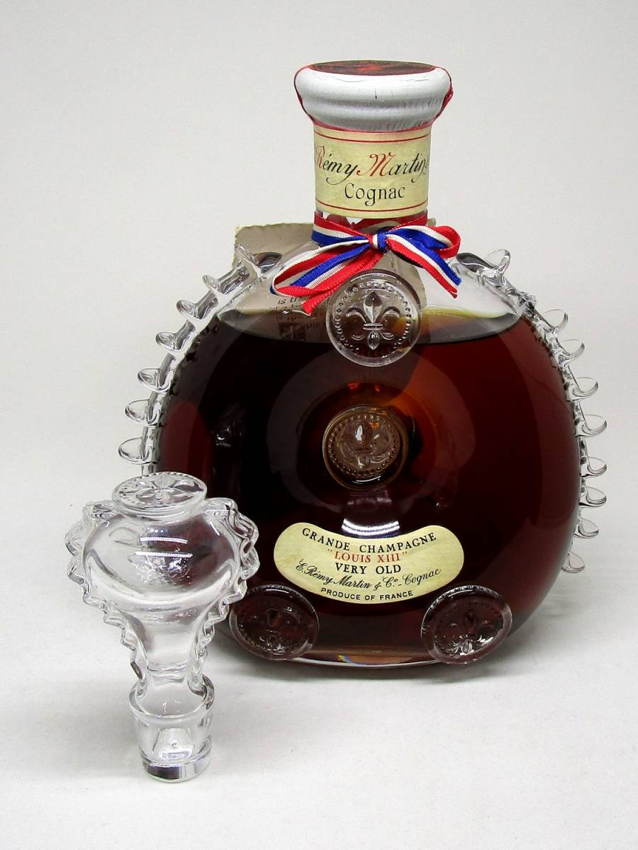 品質保証，爆買い 未開栓古酒レミーマルタン ルイ13世 ベリーオールド バカラ クリスタル 替栓付き 羽欠け 700ml 40% REMY MARTIN LOUIS XIII(レミーマルタン)｜売買されたオークション情報、yahooの商品情報をアーカイ コニャック