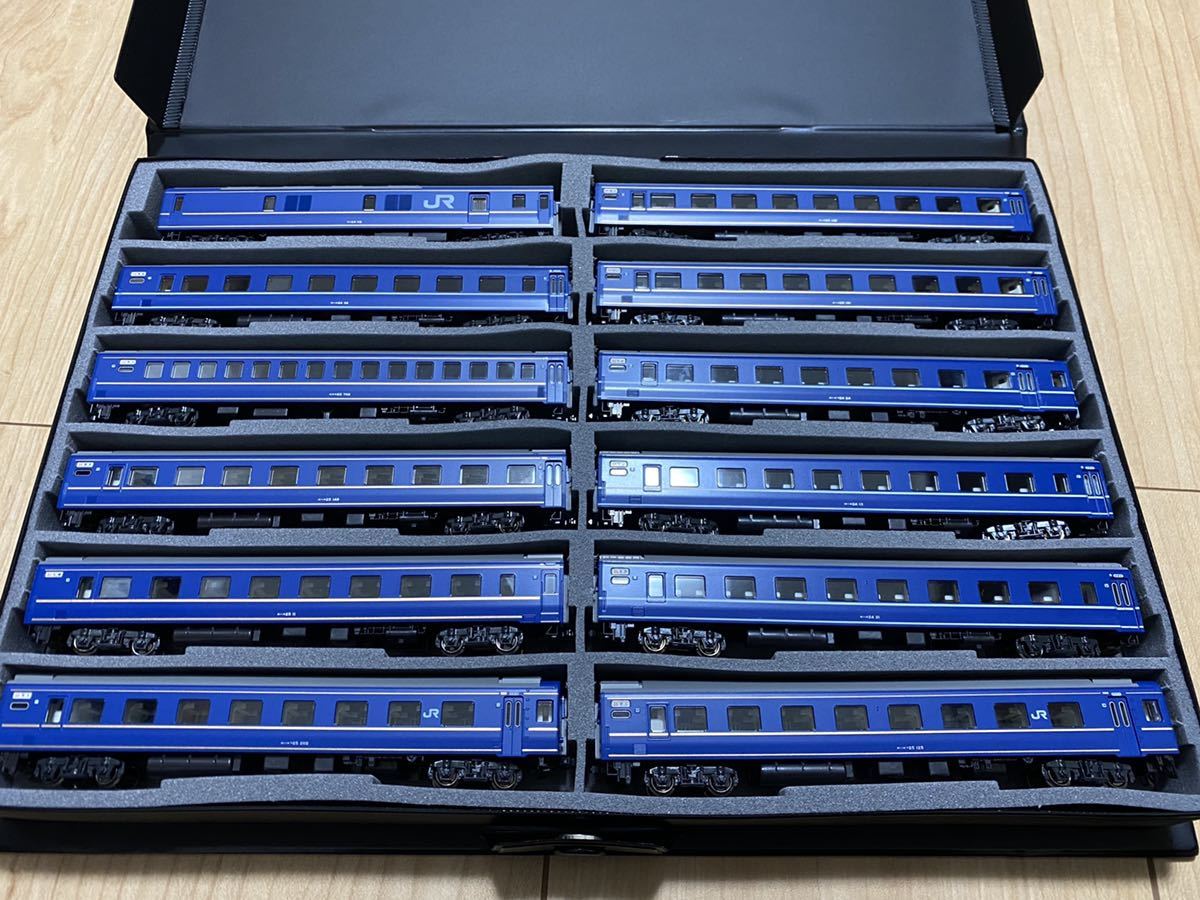 低価，正規品 KATO EF81 ヒサシ付＋24系 はくつる仕様 12両編成 梯子パーツ付仕様 あけぼの 日本海 あさかぜ ゆうづる 青森(客車)｜売買されたオークション情報、yahooの商品情報をアーカイブ公開 - オークフ 客車