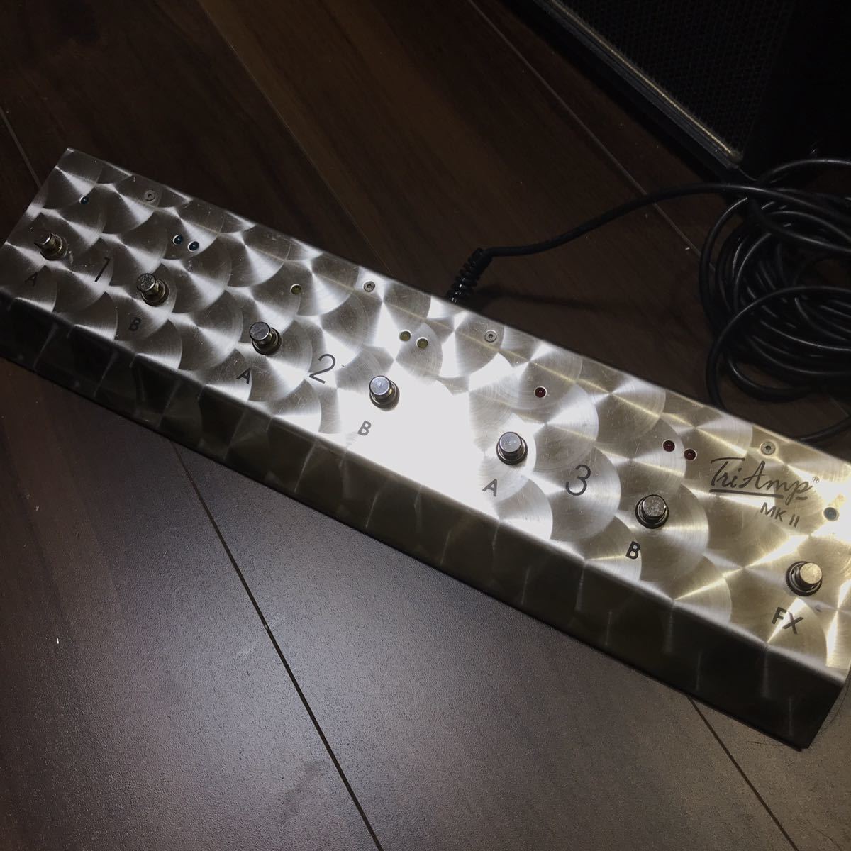 TRIAMP HUGHES&KETTNER MK2用フットスイッチ Hughes フット