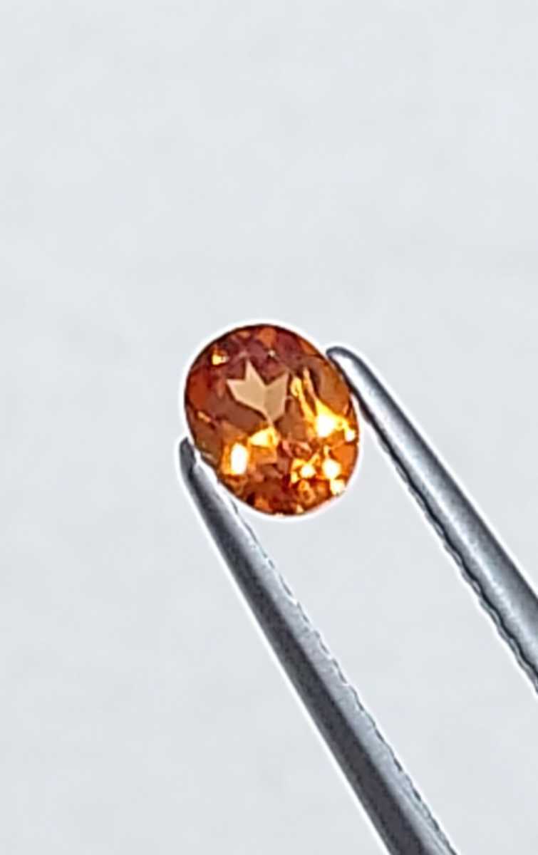 極美品! スペサルタイトガーネット 0.49ct オーバル ルース(LA-3539)
