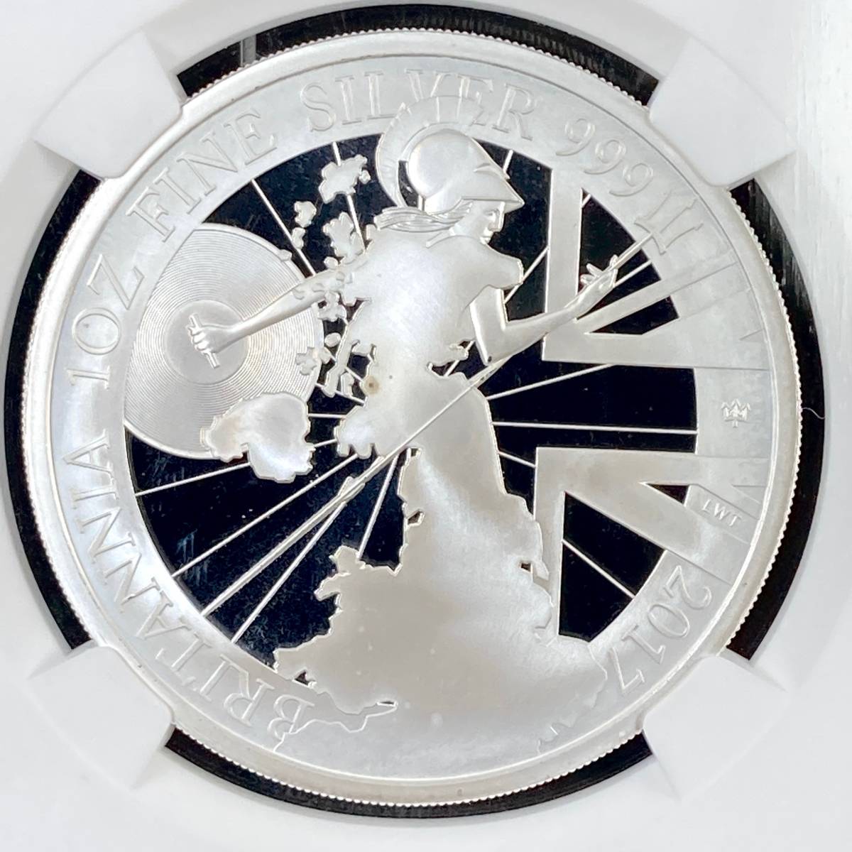 イギリス 0 ブリタニア 2ポンド エリザベス2世 銀貨 NGC 20周年記念