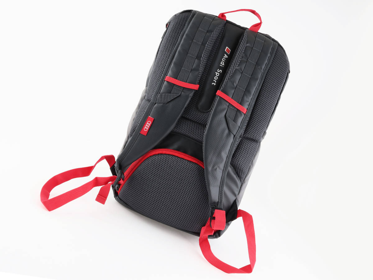 WORLD リュック CHALLENGE AUDI Black Style RED LINE バックパック 