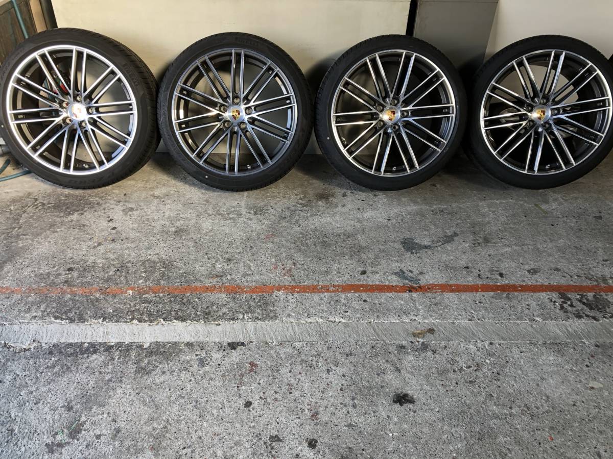 ポルシェ カイエンE3 純正 22インチ911ターボデザインホイール 【公式 