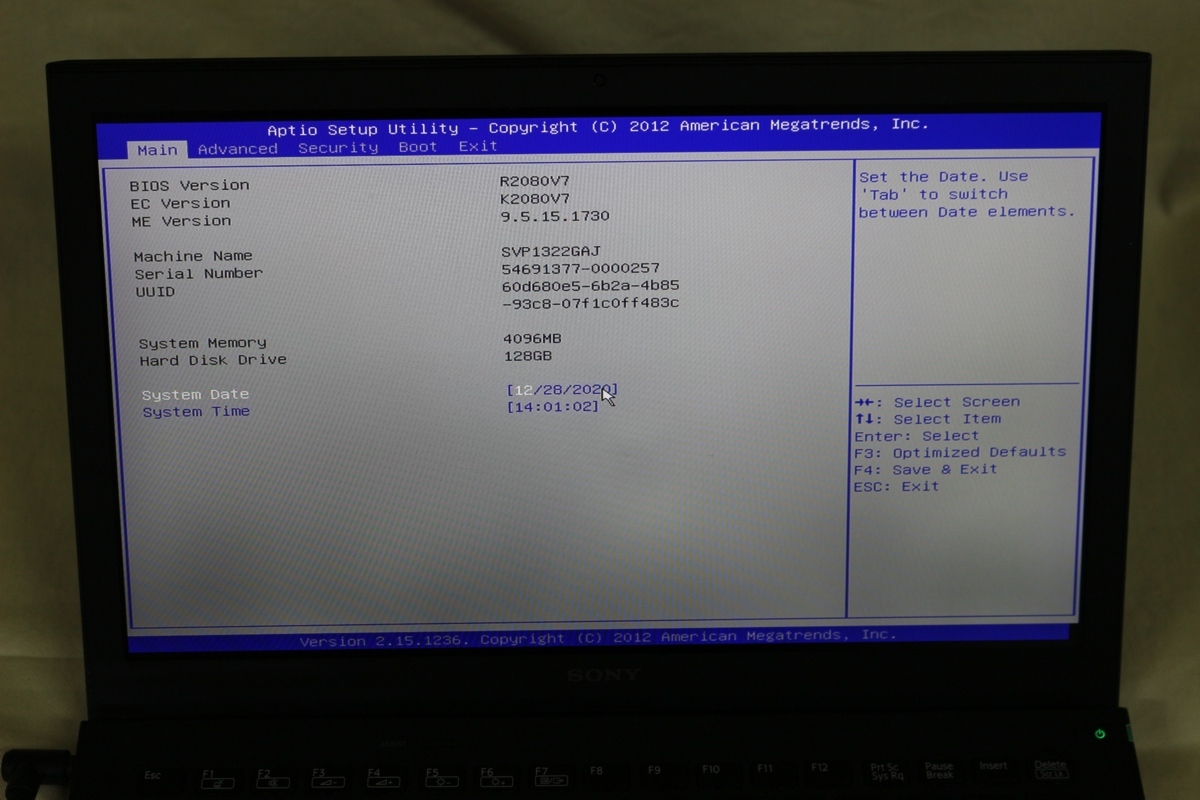 現状品ノートパソコン SONY VAIO SVP132A26N COREi3 メモリ4GB 128GB 13.3inch カメラ内蔵 起動確認済 OS無 代引き可