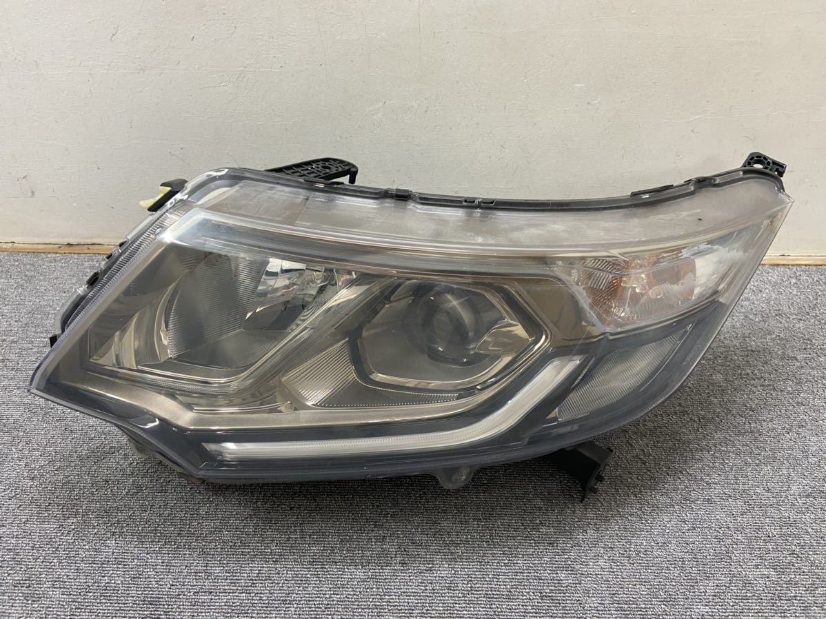 R30105 ステップワゴン スパーダ クールスピリット RP3 前期 純正 ヘッドライト 左 LED LE14C6331