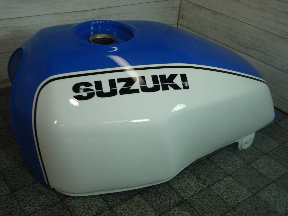 SUZUKI gk79a インパルス　クーリー　タンク GSX400 「gsx400インパルス(gk79a) (タンク)」の Yahoo!オークション
