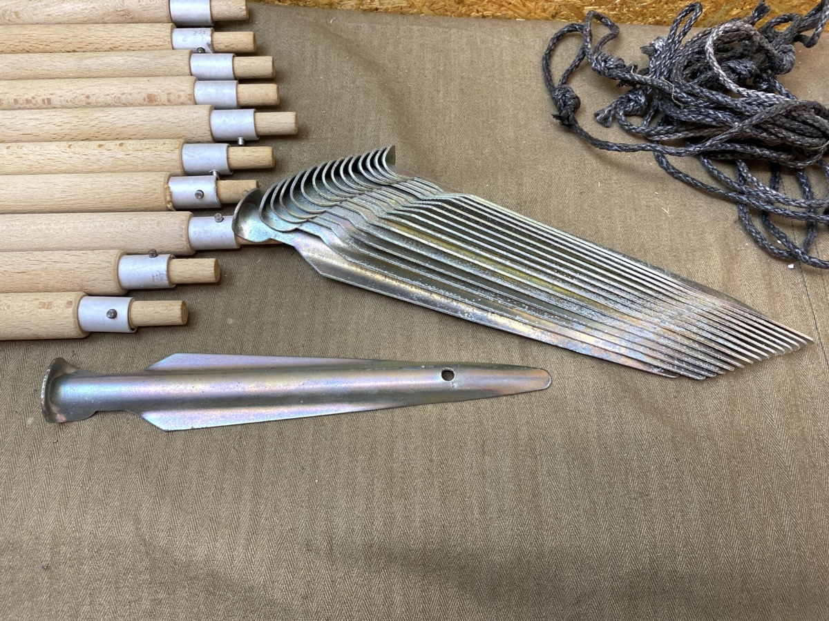 東ドイツ軍 NVA テントポール 10本セット 収納袋付き ドイツ軍放出品