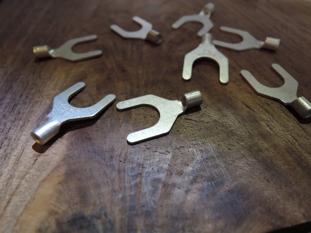 ★4K UHD・RED【無ハンダ・7対14芯＜高信頼＞トリプルシールド ジャンパーケーブル・高耐久ナイロン編み（20cm4本）】