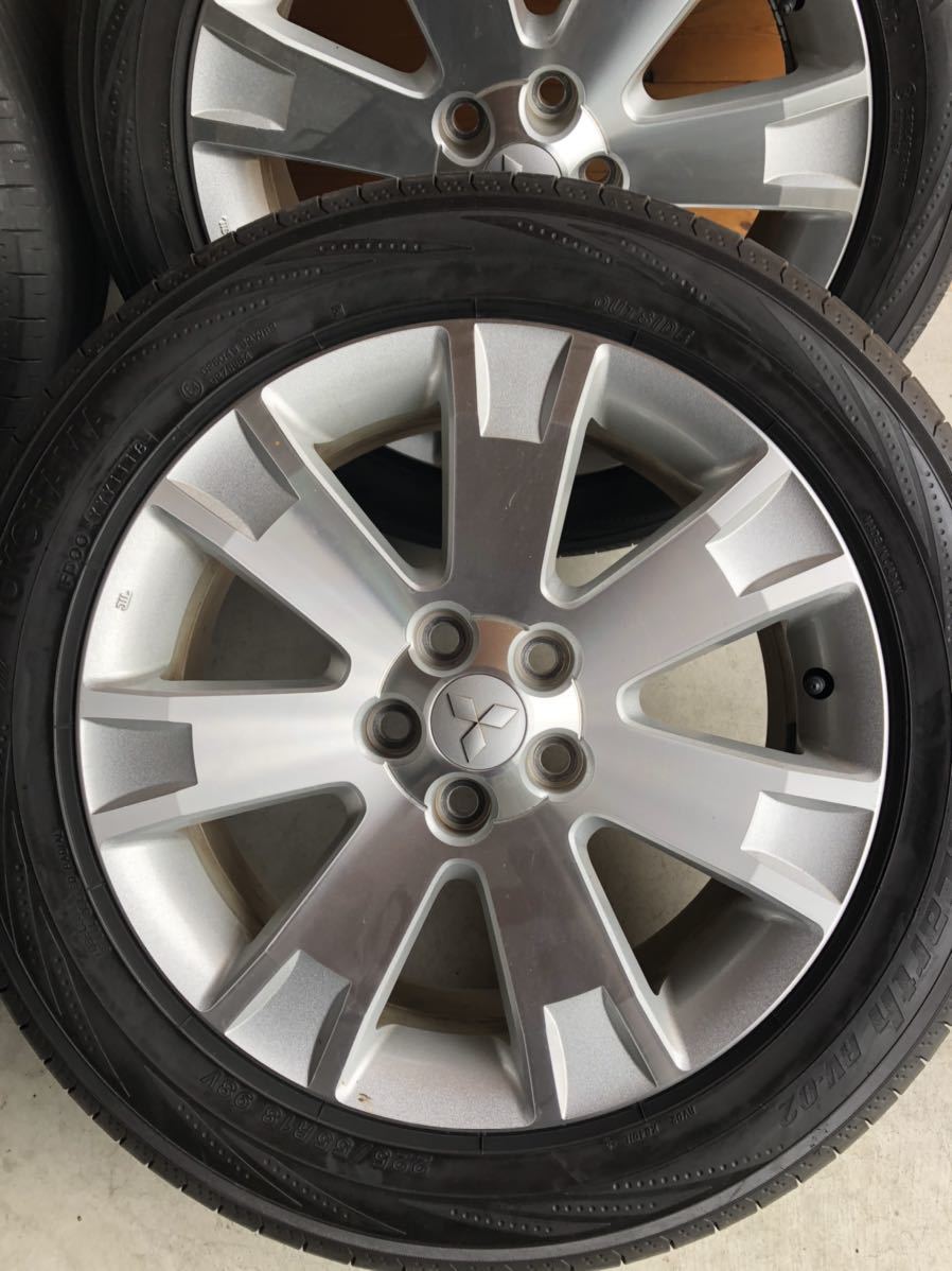 三菱 Mitsubishi delica デリカd5 純正 タイヤホイール 中古 225/55R18