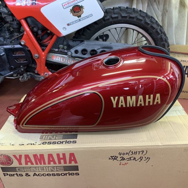 美品 ヤマハ 純正 1998年 当時物 SR400 3HT9 フューエルタンク 