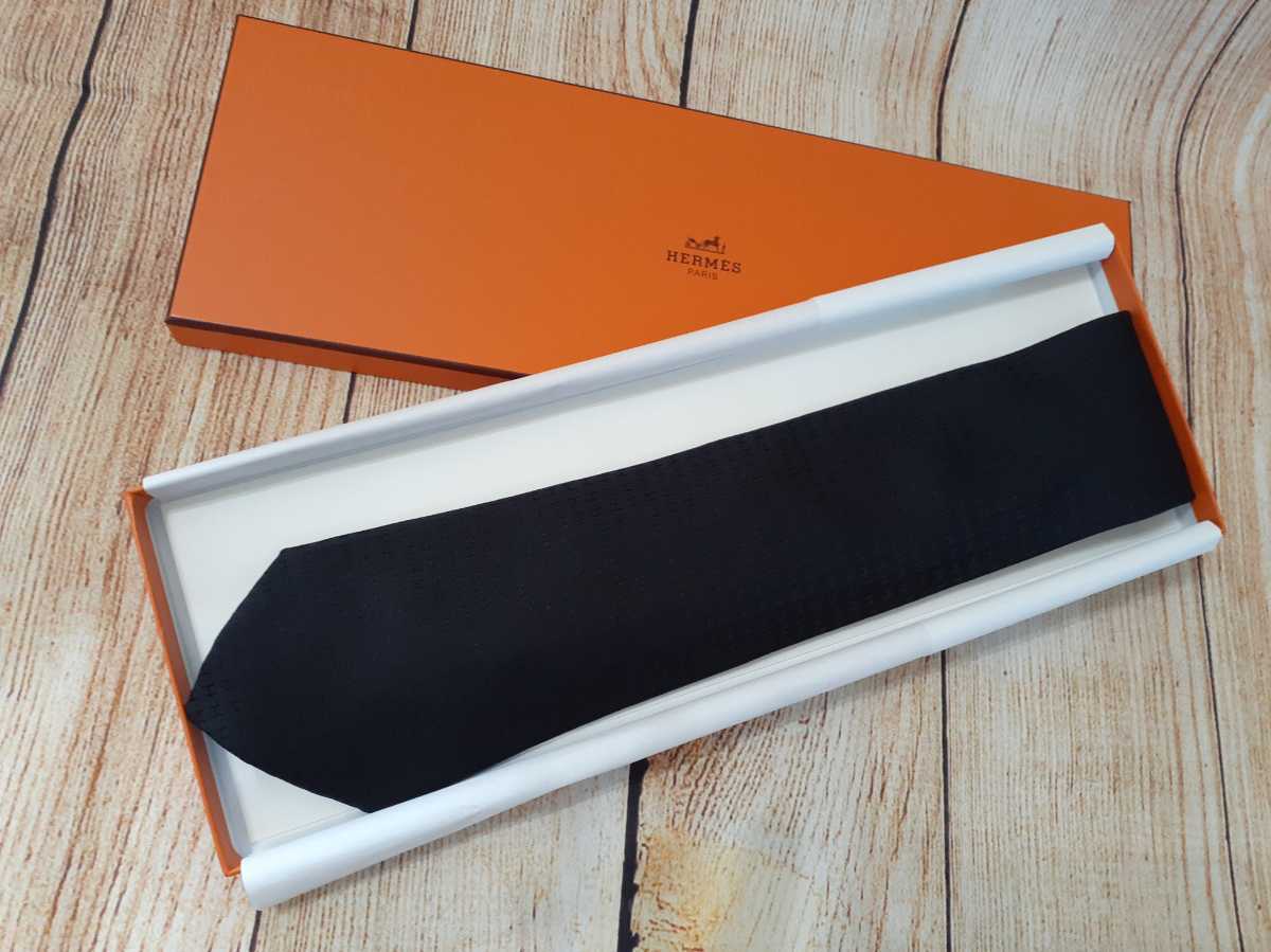 格安，定番 HERMES エルメス ネクタイ H柄 ブラック(ネクタイ)｜売買されたオークション情報、yahooの商品情報をアーカイブ公開 - オークファン 服飾小物