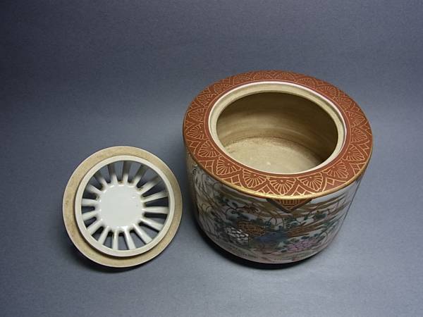 □聚楽□ 時代物 【九谷庄三陶印 獅子摘み三足香炉】 共箱(香炉、香合