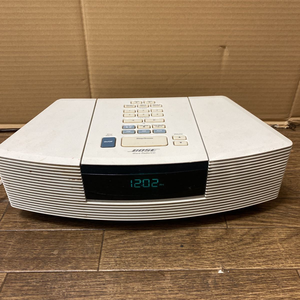 K04193 BOSE ボーズ WAVE RADIO/CD AWRC0P ホワイト ウェーブラジオ CD