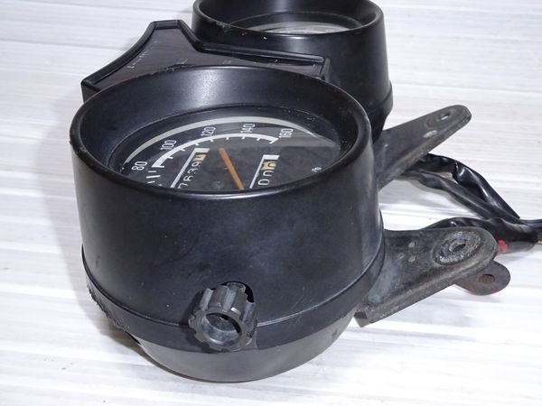 中古良品】☆ヤマハ RZ250 RZ350 純正 メーター タコ スピード 4L3/4U0