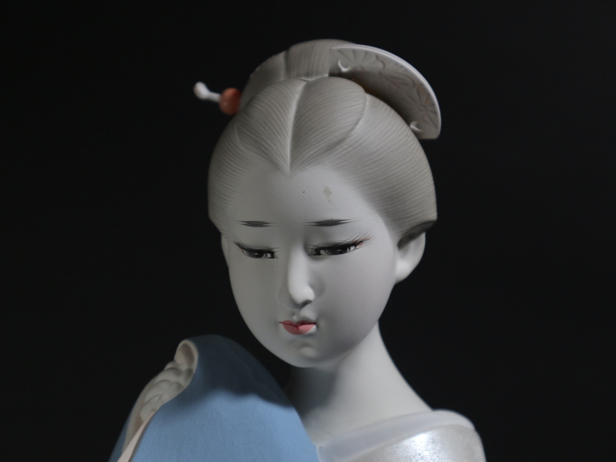 博多人形 白岩秀次　恋しぐれ　日本人形 秀二作 2026年最新】博多人形 秀次の人気アイテム - メルカリ