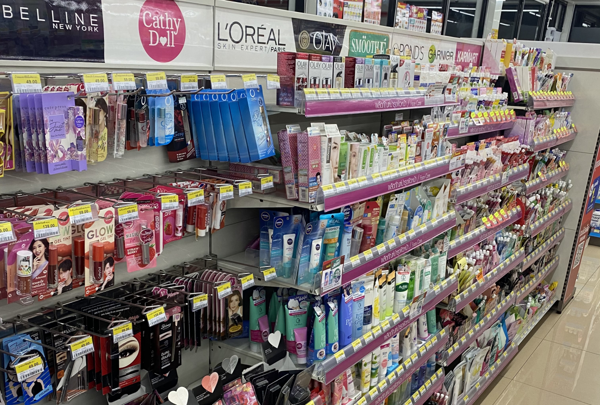 1円　画像　写真　海外のコンビニ7　即決　相互評価　即日評価_1