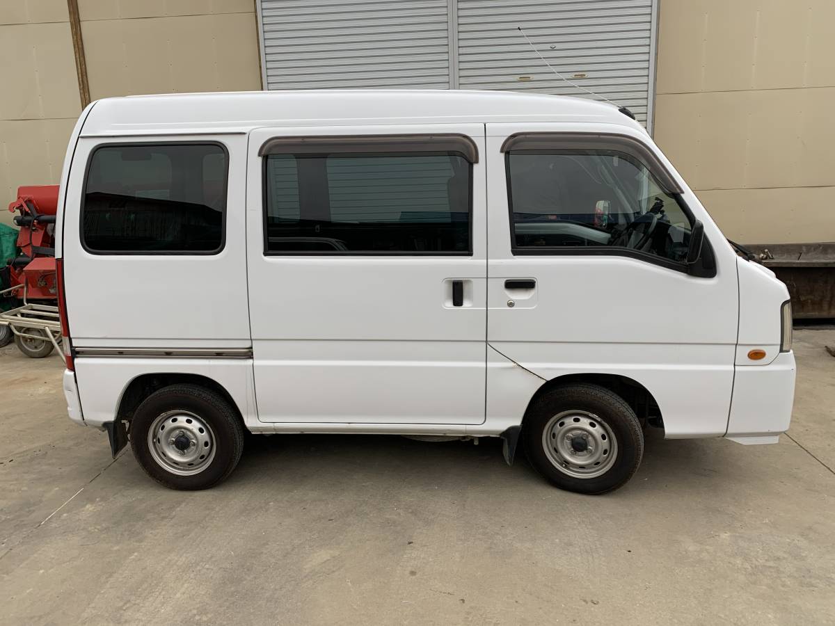 サンバーバン スバル トランスポーター バン 2010（平成22）年式の中古 