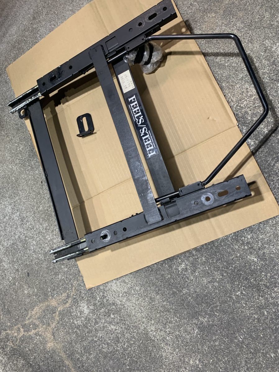 HONDATWINCAM FEEL'S レカロ用ローポジションシートレール インテグラ