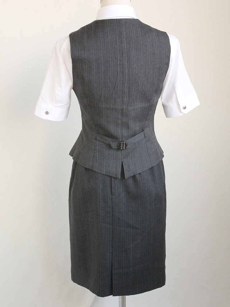 SELERY グレー スカートスーツ ベスト付き7号事務服 SELERY グレー スカートスーツ ベスト付き7号事務服 セロリー（SELERY