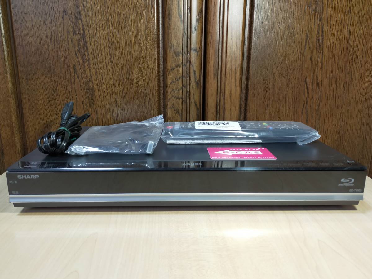 シャープ AQUOS ブルーレイレコーダー 1TB 2チューナー BD-W1800