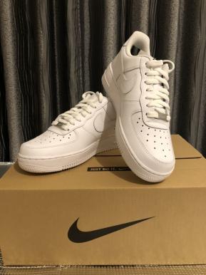 今だけ価格】確実正規品 NIKE AIR FORCE 1 '07 ナイキ エアフォース1