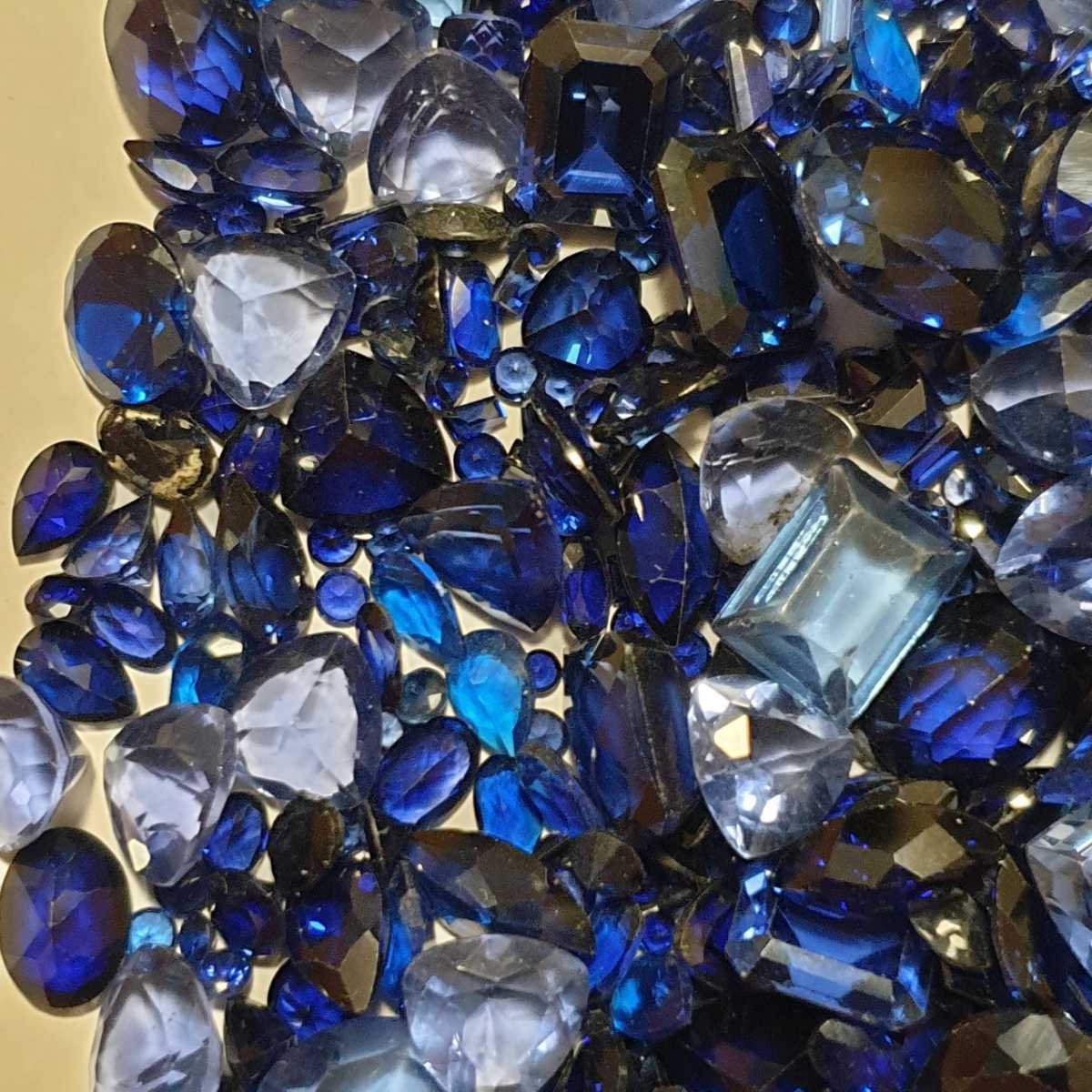 天然サファイアおまとめ 420ct ルース 裸石 宝石 コランダム 蒼玉 | Yahoo!オークション - いろはに^宝石 天然石、宝石ルース(裸石)販売専門店 ユアエメラルド