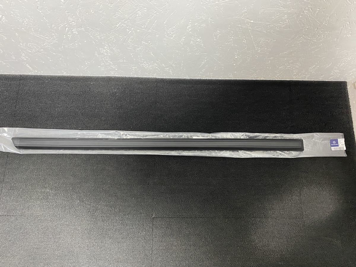 Mベンツ W463 Gクラス 純正サイドモール
