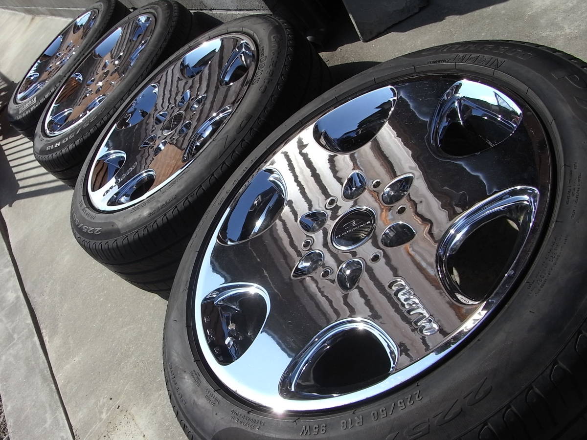 ハイエース フレーダーマウス 200 クエルボ8 215／65R16 