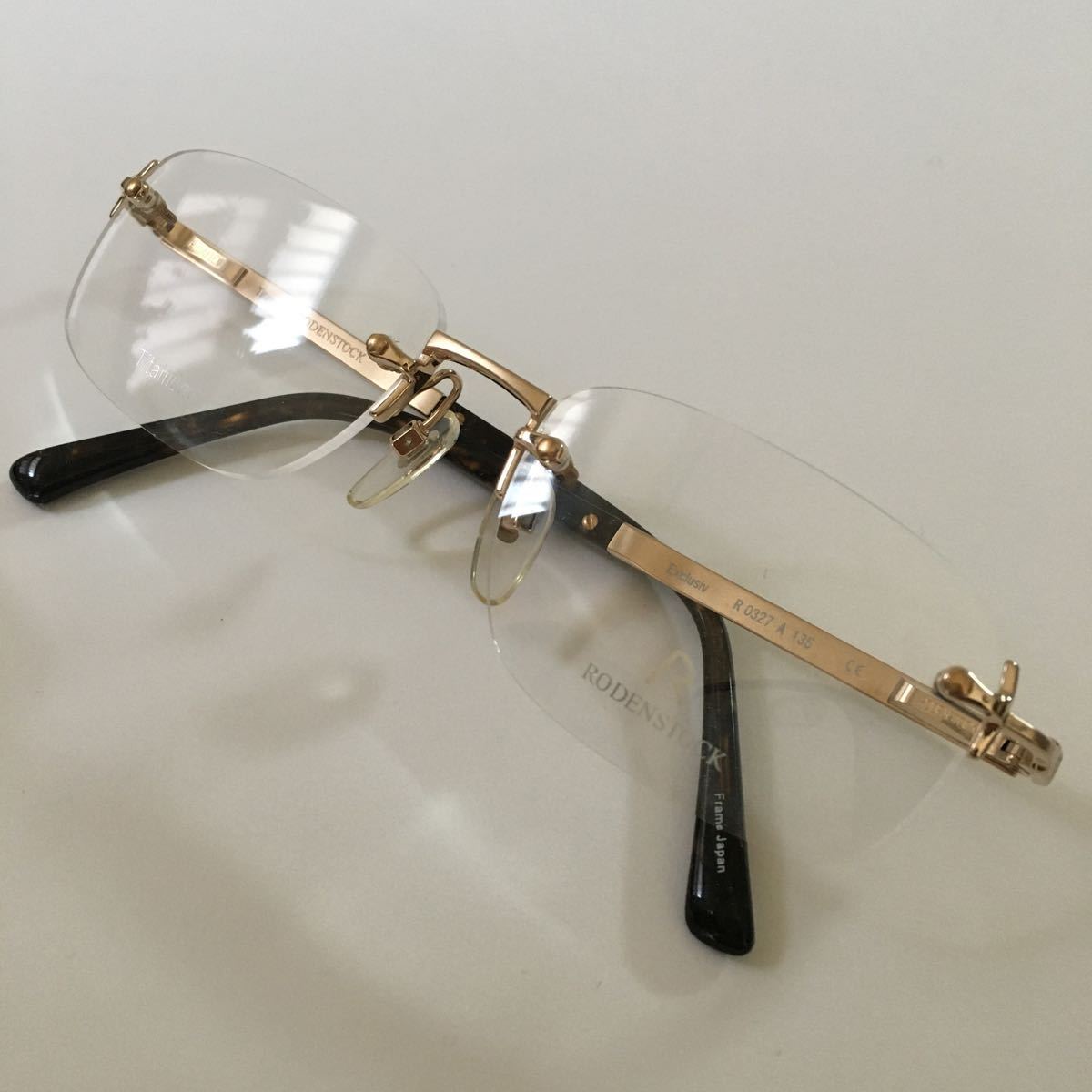 新品・未使用 ☆ RODENSTOCK ☆ フチなし メガネ フレーム チタン
