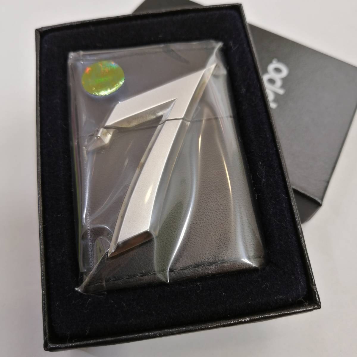 ZIPPO セブンスター 革巻立体メタル 新品未使用 2008年製