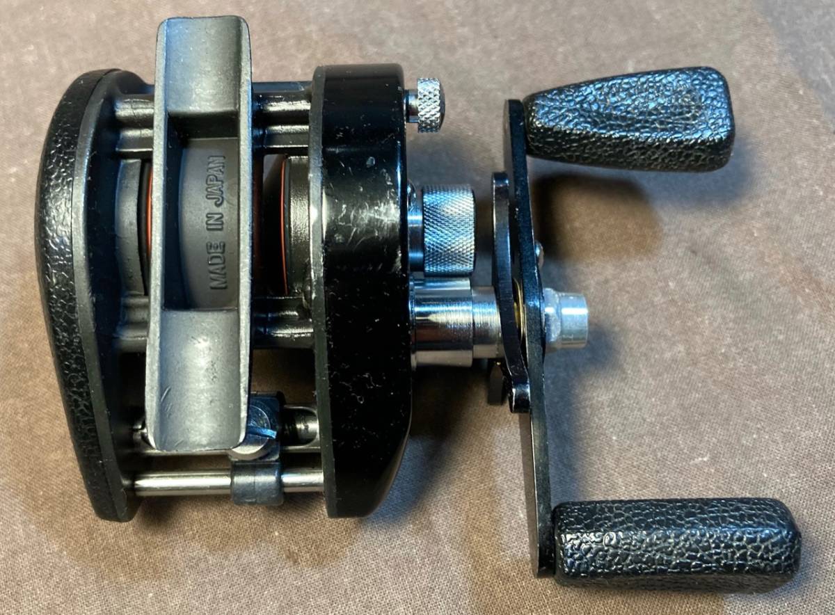 RYOBI Caspro 400V リョービ キャスプロ 400V ベイトリール 右ハンドル