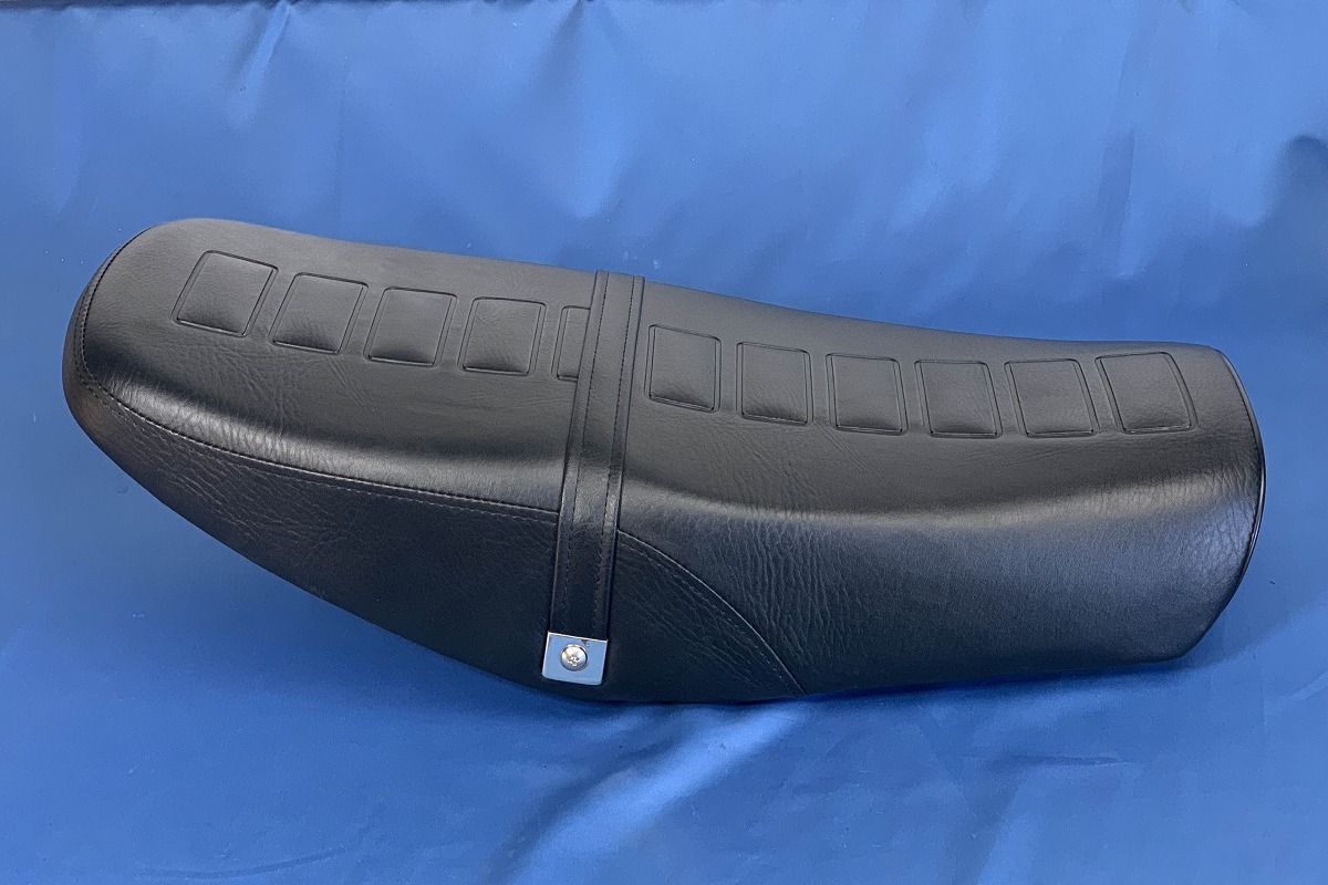 RZ250/350用 純正タイプのシート シート本体 新品 【 ゼス 】 RZ250