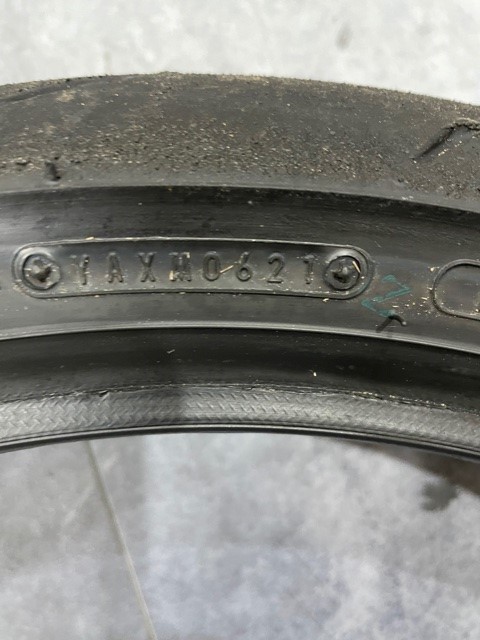 ダンロップ α-13 SP 150⁄60R17 スポーツマックス 110⁄70R17 (バイク用