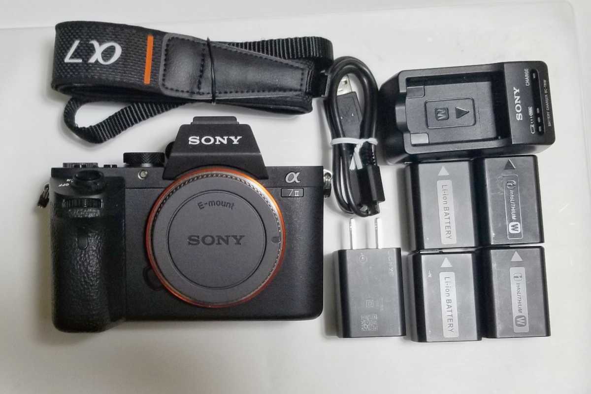 美品 SONY a7II ILCE-7M2K 本体 バッテリー2個 充電器 本付 Sony a7