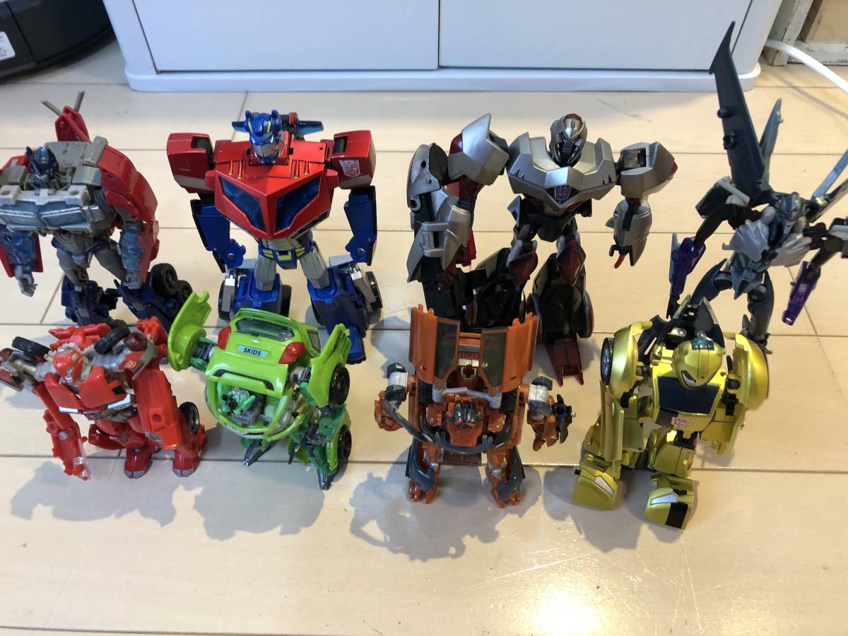 お買い得，格安 1円 トランスフォーマー オプティマス メガトロン スキッズ マッドフラップ など計8体＋おまけ2体 ジャンク品(トランスフォーマー)｜売買されたオークション情報、yahooの商品情報をアーカ トランスフォーマー
