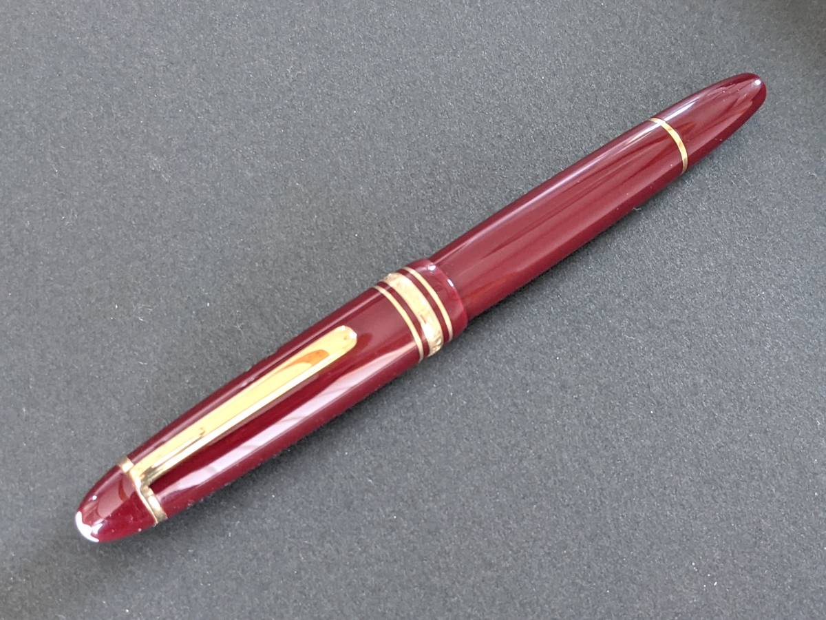 モンブラン 146 赤ボルドー／マイスターシュテュック／MONTBLANC